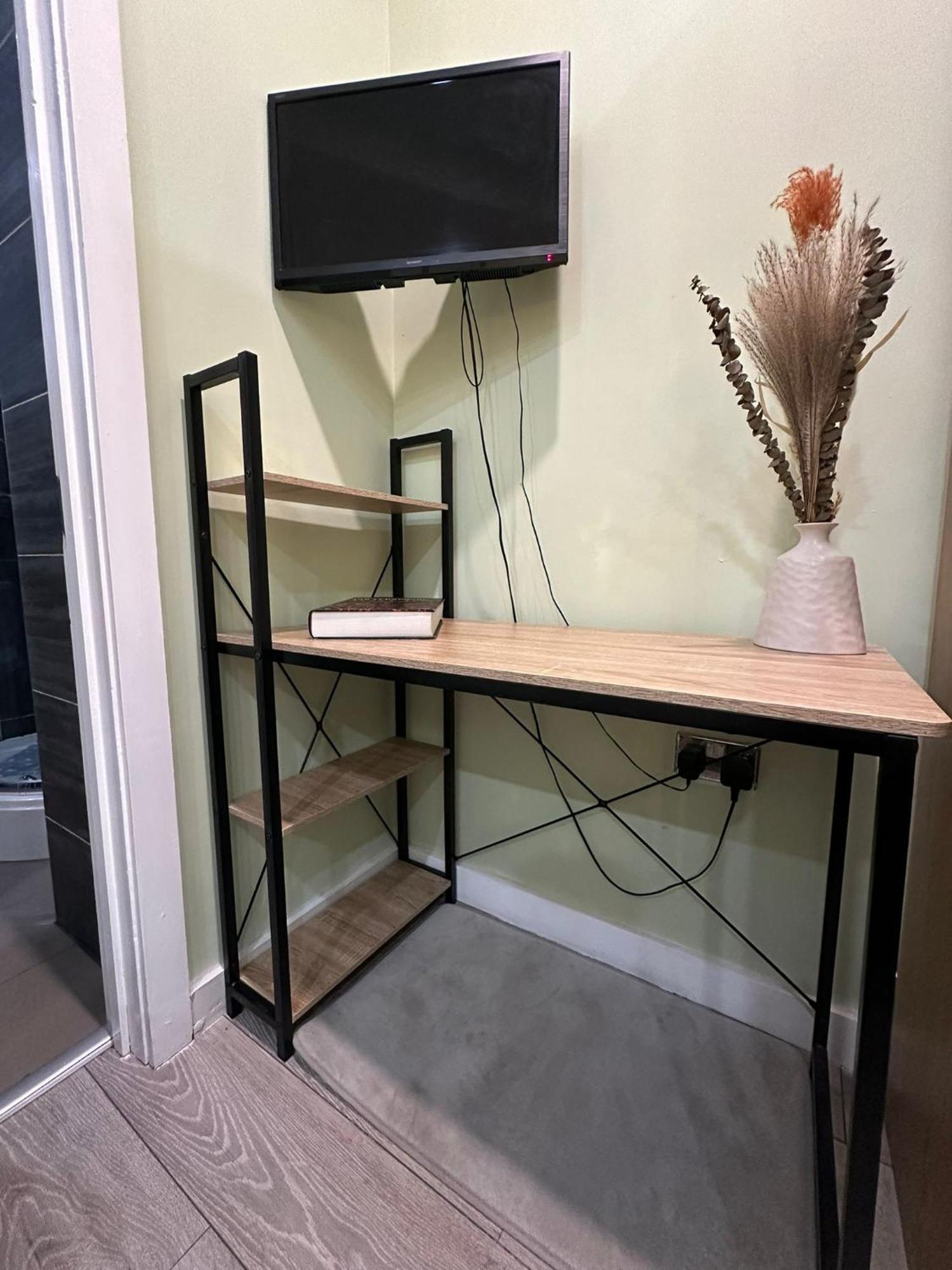 1 Bedroom Apartment With Hot Tub In Cardiff Bagian luar foto